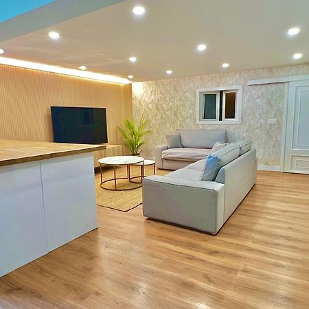 Apartamento Home Santo Santiago de Compostela Ngoại thất bức ảnh