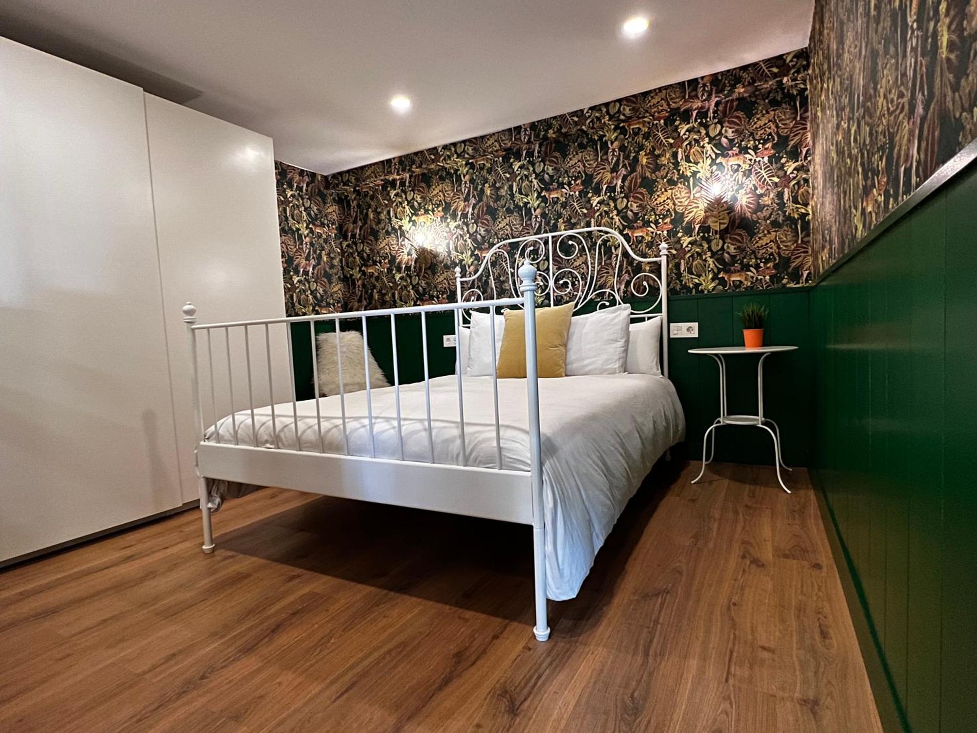 Apartamento Home Santo Santiago de Compostela Ngoại thất bức ảnh