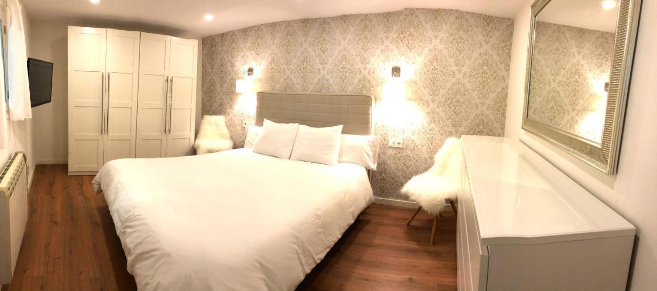 Apartamento Home Santo Santiago de Compostela Ngoại thất bức ảnh